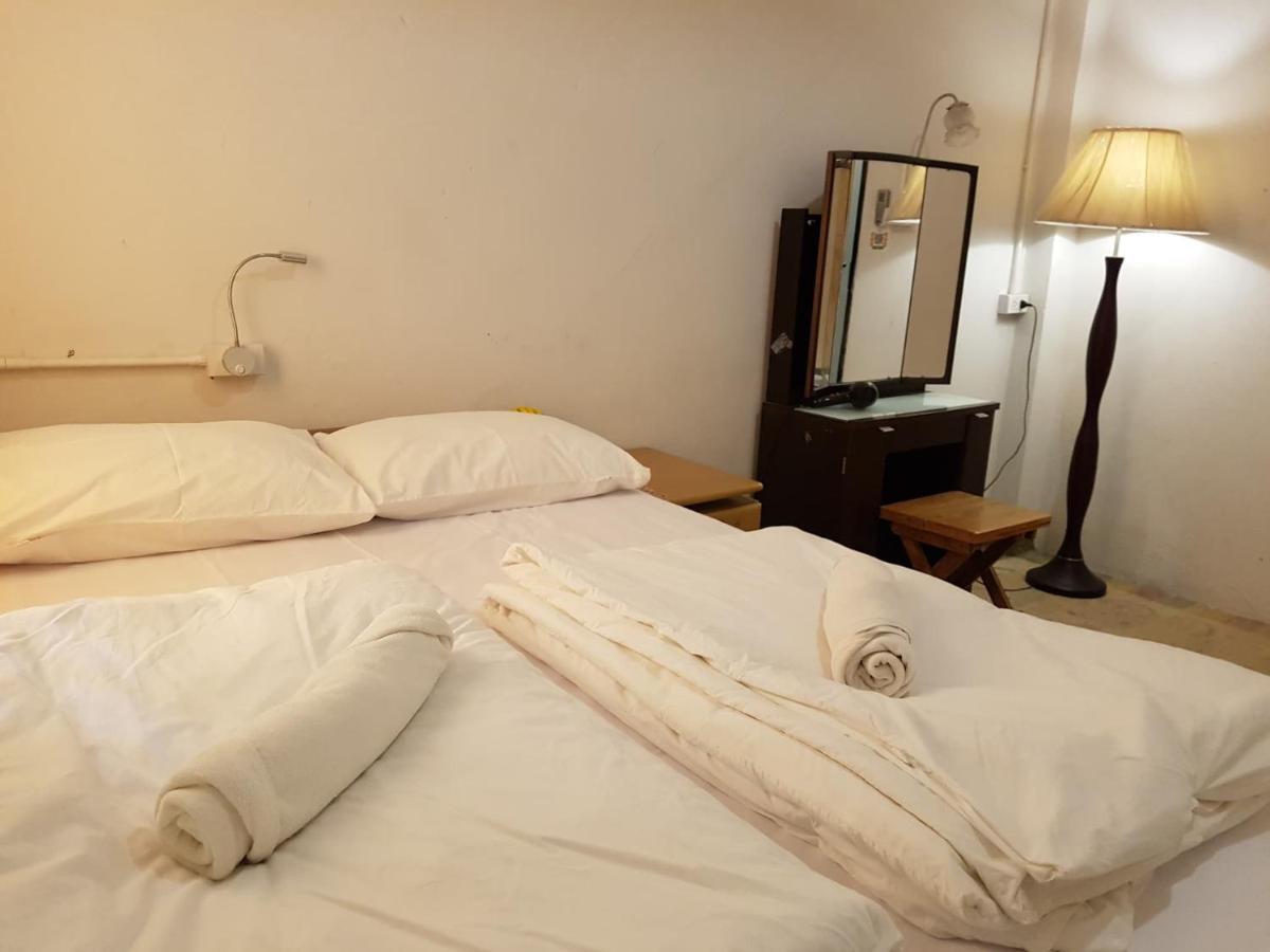 Best Stay Hostel At Lanta Ко-Ланта Екстер'єр фото